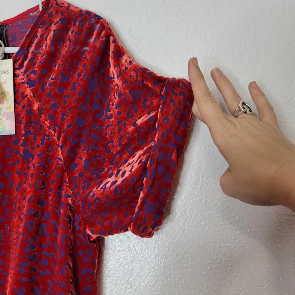 Johnny Was Doris Silk-Blend Mini Dress Deep Red Cheetah Print Women's Size Small - Picture 9 of 15